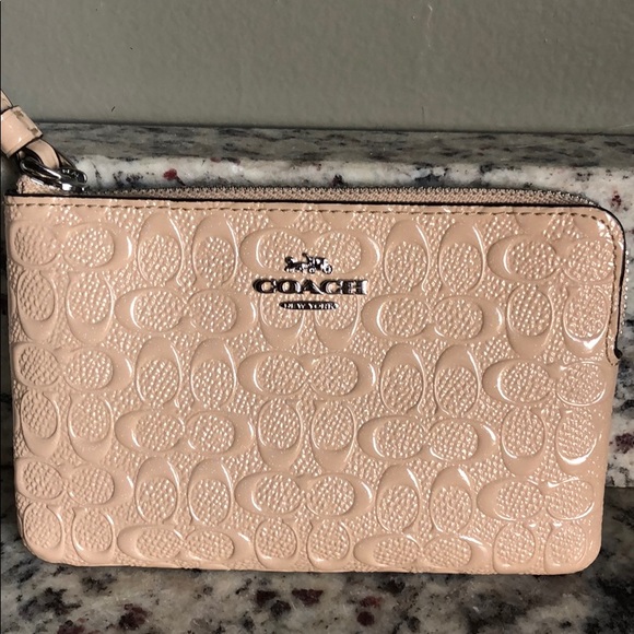 Coach Wristlet - Picture 1 of 4